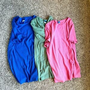 ⭐️ SALE ⭐️ OLD NAVY Luxe Tee Bundle (3)